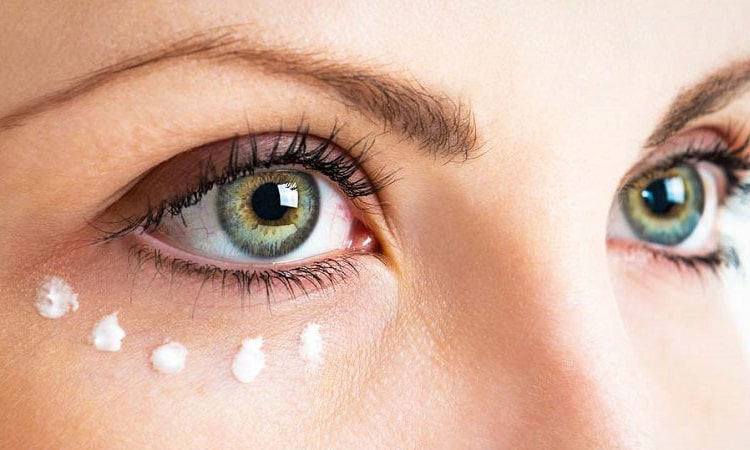 بهترین کرم دور چشم برای تیرگی